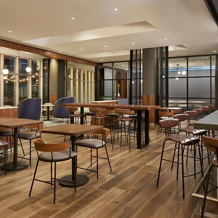 Residence Inn By Marriott Calgary Airport Esterno foto