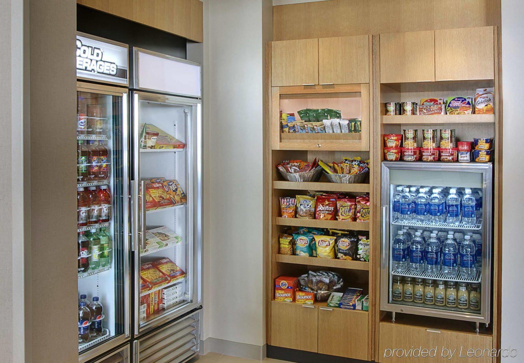 Residence Inn By Marriott Calgary Airport Ristorante foto